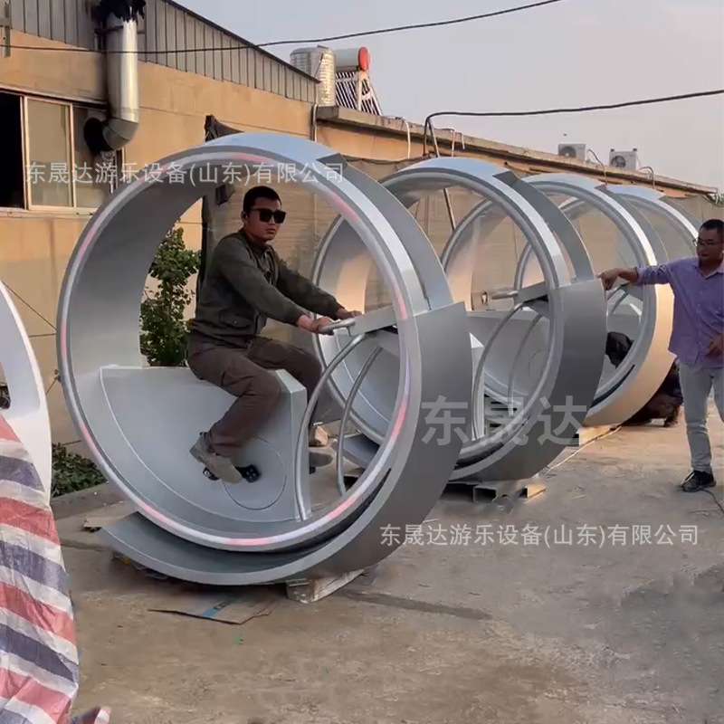 户外发光单车骑行动感喷水单车户外大型互动游乐设备