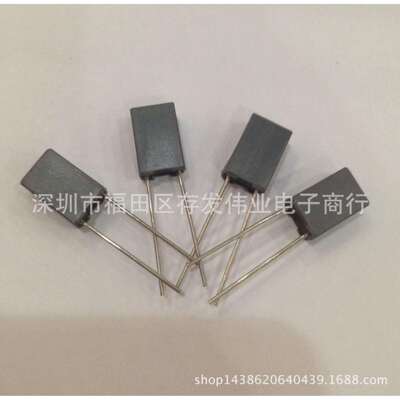 校正电容灰色100V154J0.15UFP5MM