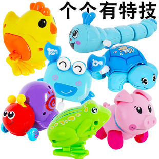 新款儿童市场地摊上链发条毛绒仿真小鸡跳跳兔小孩会动的玩具