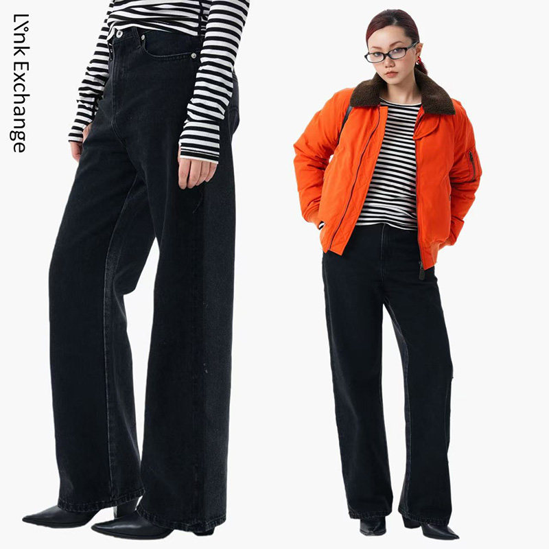 黑灰解构拼接直筒牛仔裤