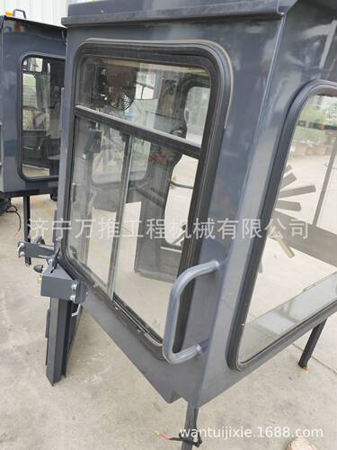 推土机 SD22 驾驶室总成   推土机驾驶室
