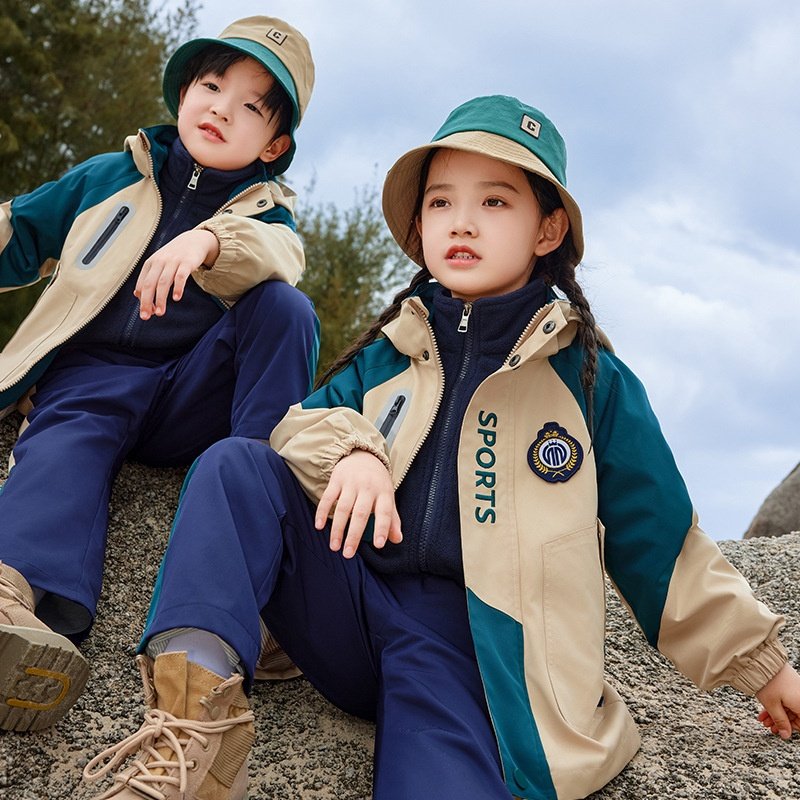 小学生秋冬校服套装男女童运动会班服幼儿园园服加厚冲锋衣