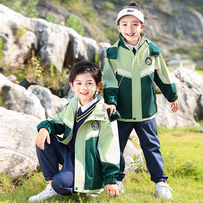 小学生校服秋冬装冲锋衣三件套幼儿园园服秋一年级儿童班服运动服