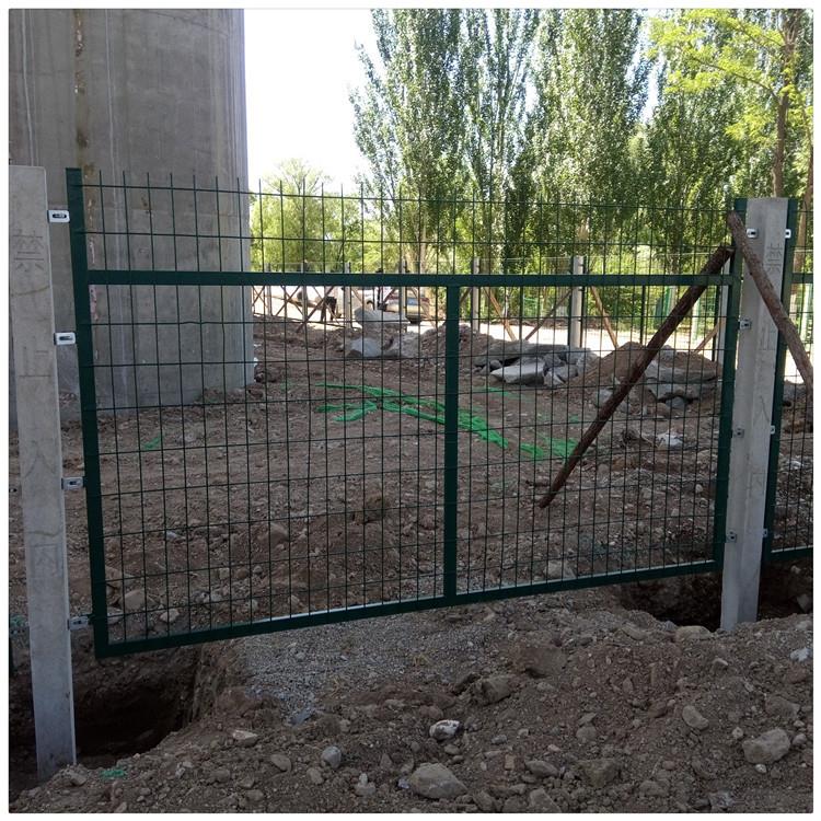 铁路通线金属网片防护栅栏8002 防护栅栏生产厂家 金属栅栏网