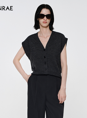 ERINRAE25春季新品深灰色V领烫钻落肩绵羊毛马甲 EH1M6173WO27