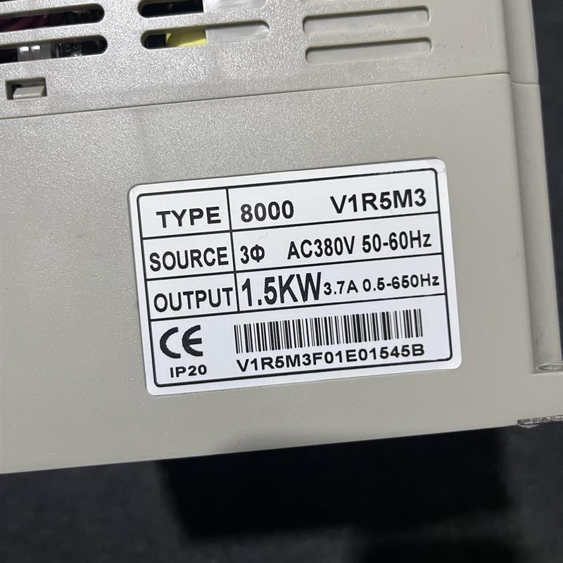 SAJ三晶变频器8000 V1R5M3 1.5KW 380V二手拆机 功能包好