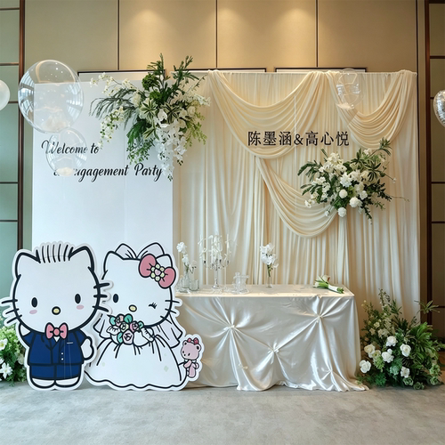 凯蒂猫hellokitty求婚室内布置装饰仪式氛围感高级感花瓣订婚KT板