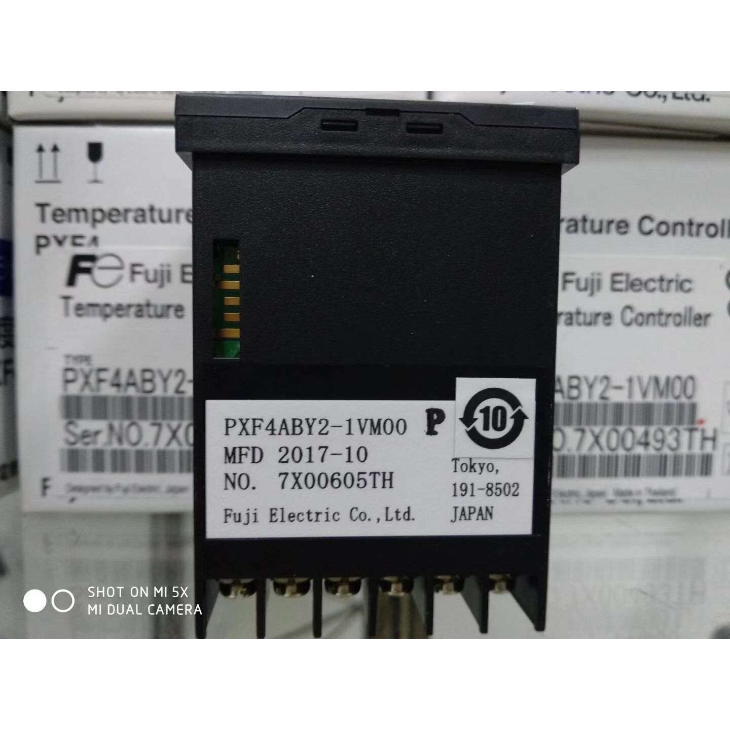 富士温控表PXF5ACY2-1W100