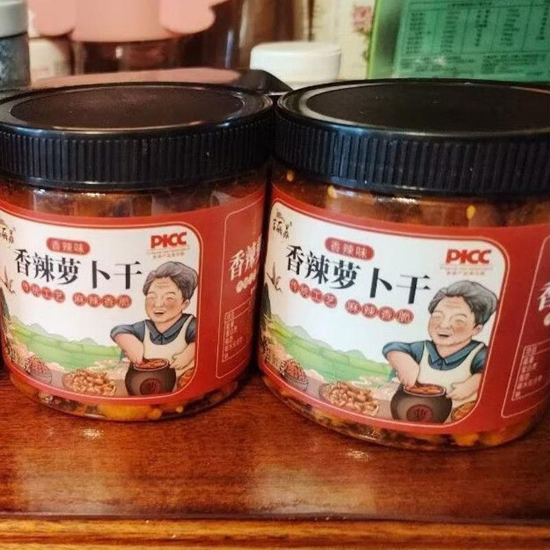 高山香辣萝卜干罐装开胃饭菜香脆麻辣速食即食咸菜