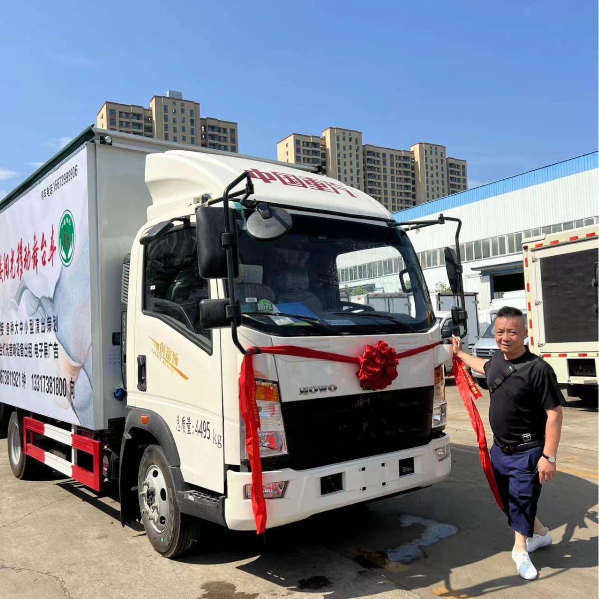 995米移动舞台车演出车支持分期手续齐全