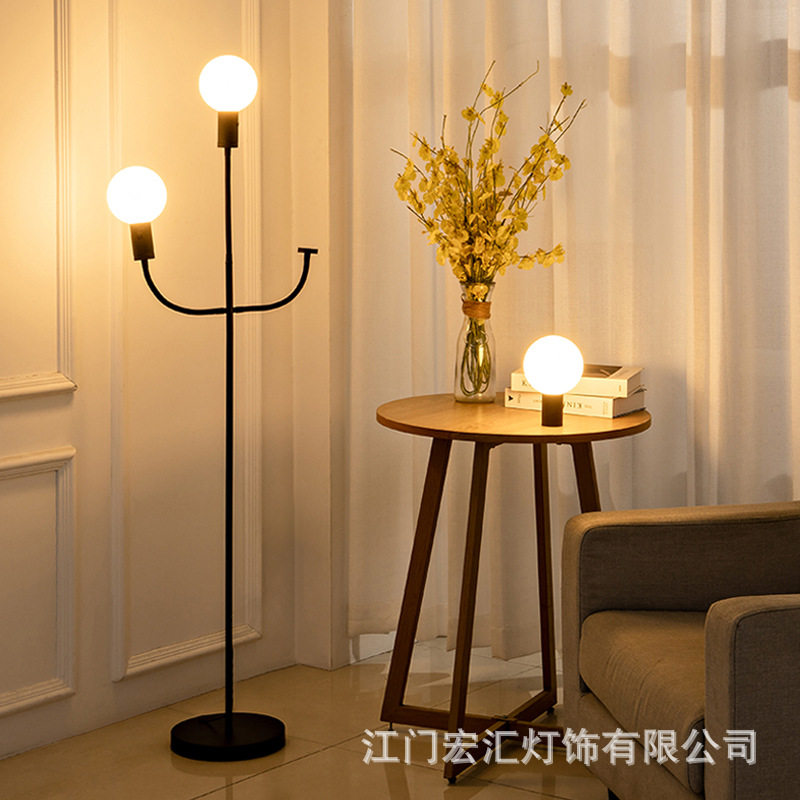 百变充电球泡LED落地灯简约