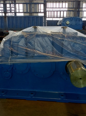 ZFY560-280硬齿面圆柱齿轮减速器 可定钢板焊接