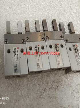 【荣强工控】日本SMC手指气缸MHZA2-6D2实物图，功能完好。
