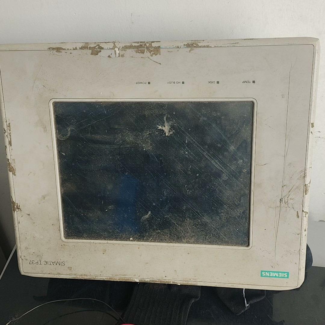 西门子6AV3637-1PL00-0AX0 上电指示灯亮 不