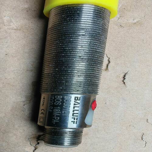 BALLUFF 巴鲁夫 BOS01EY 18M-PA-OD2