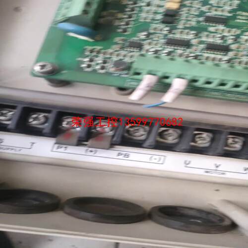 【荣强工控】爱默生EV2000-5.5KW重载变频器一台，成色可以，功能