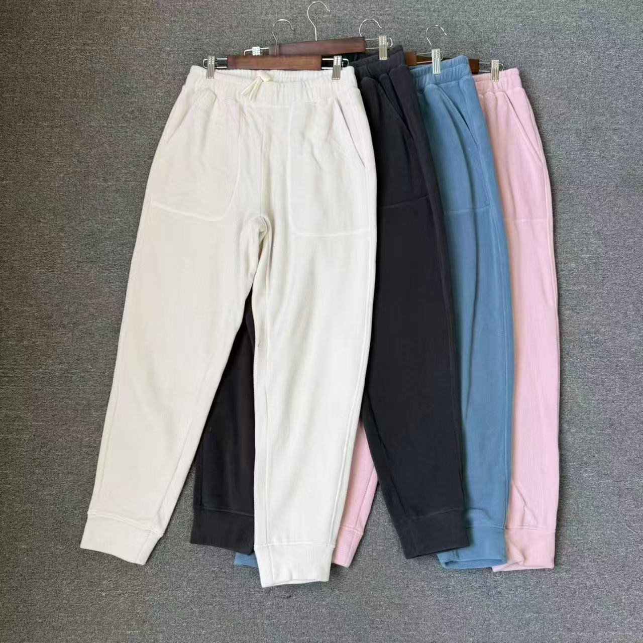 纯色净版大口袋休闲长裤