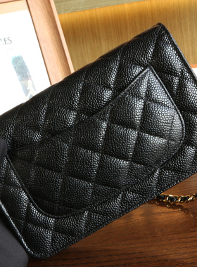 大太阳 经典鱼子酱牛皮菱格链条WOC磁吸扣发财包单肩斜挎手提女包