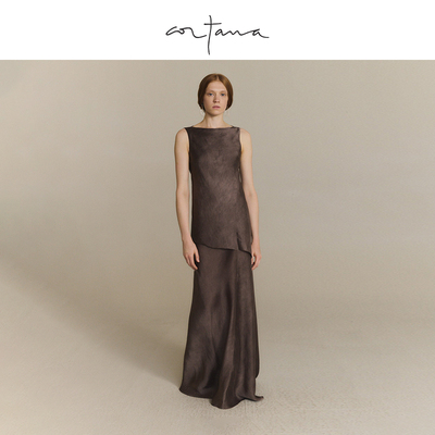 Cortana无袖连衣裙女 2026新款小众设计感显瘦气质长裙