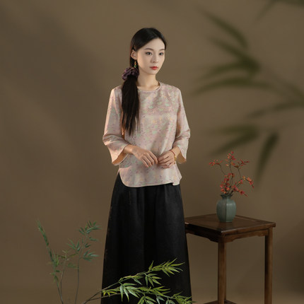 清浔-夏季100%桑蚕丝薯莨对花彩印织金七分袖圆领国风上衣SY2459