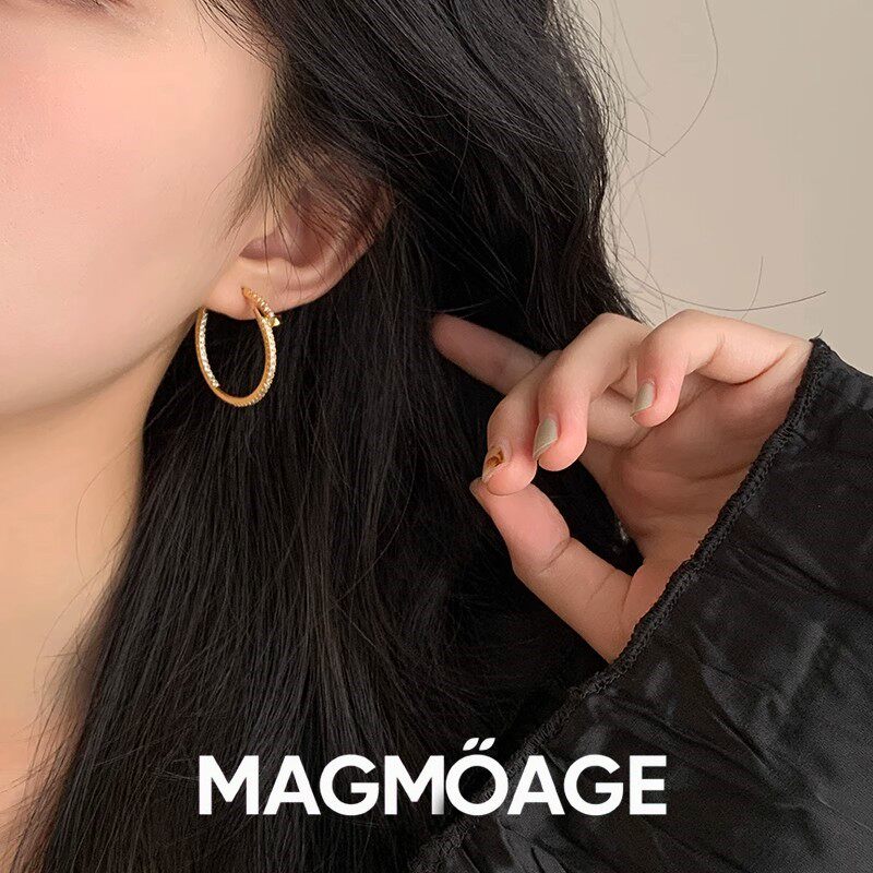法国设计师MAGMOAGE耳钉