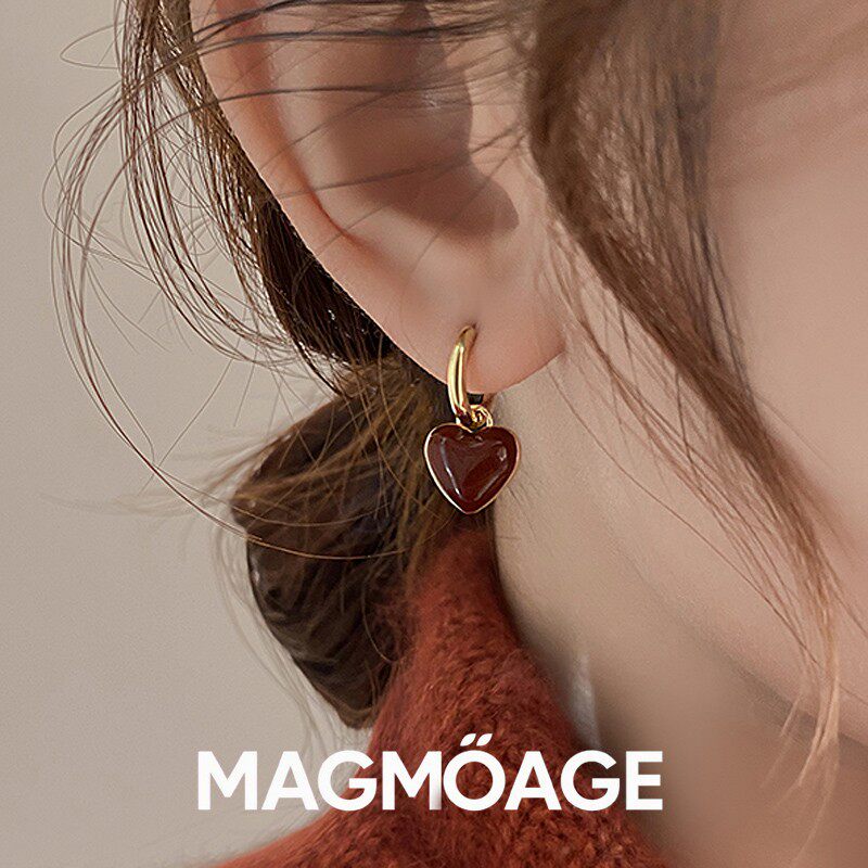 法国【设计师】MAGMOAGE酒红色爱心耳环?高级感小巧精致复古耳扣