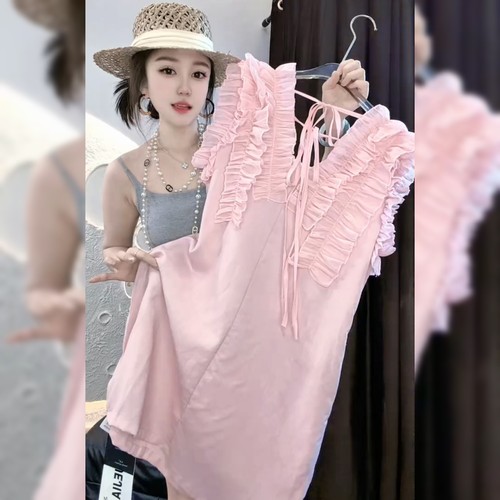 设计感炸街宽松粉色连衣裙