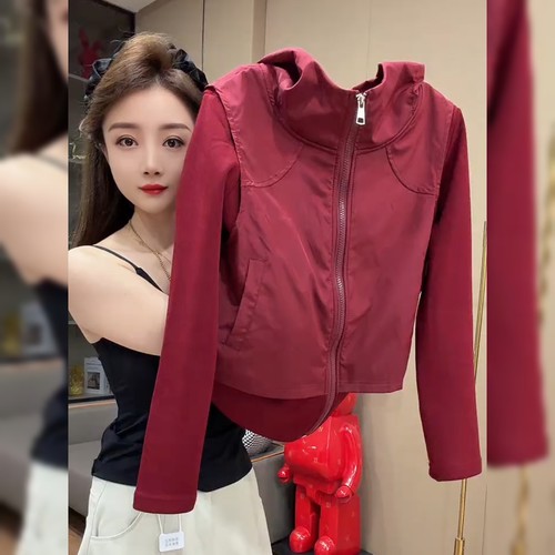简约时尚红色加绒外套女