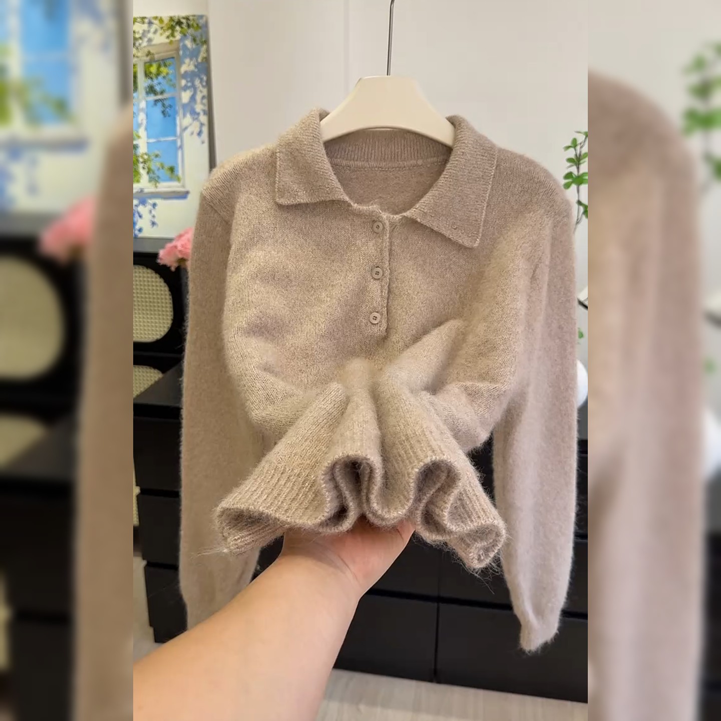 高级感Polo领卡其色毛衣女秋冬新款时尚韩系慵懒风气质软糯针织衫