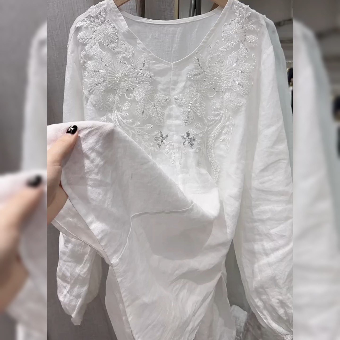 设计感V领重工刺绣亚麻上衣欧洲站欧货时尚宽松薄款棉麻防晒衣女