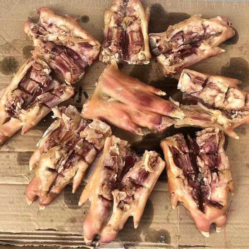 咸猪蹄安徽土特产六安农家手工腌制咸猪脚风干肘子腊猪脚特色腊味