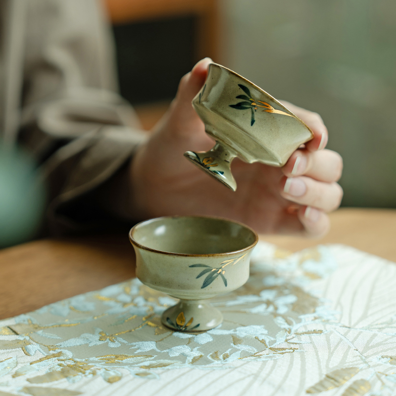 观策器隐彷古描金陶瓷茶杯主人杯手绘蝴蝶兰花高足杯个人专用单杯
