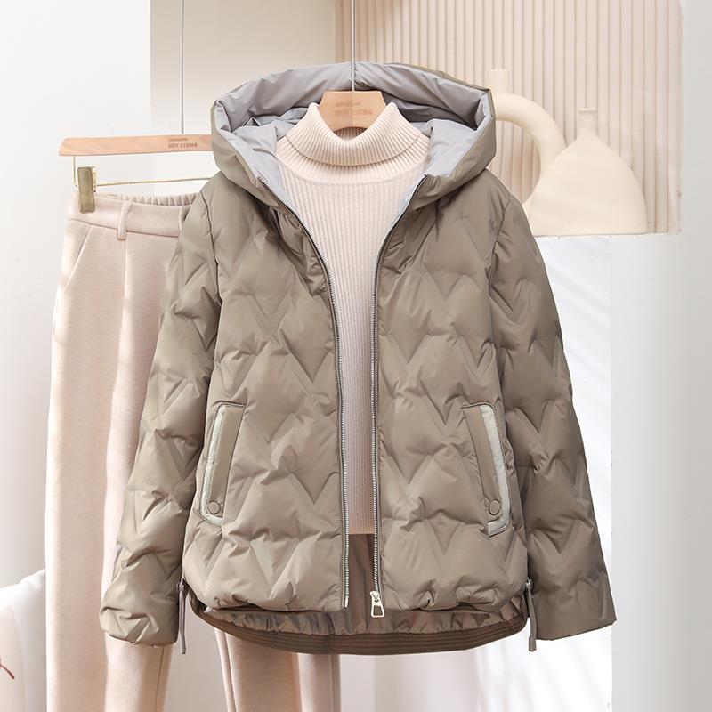 2024秋冬新款羽绒服女保暖宽松短款白鸭绒时尚连帽外套