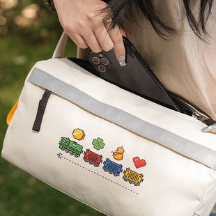 2025新款铁路文创百搭女士大容量春秋斜挎单肩吐司包通勤潮款