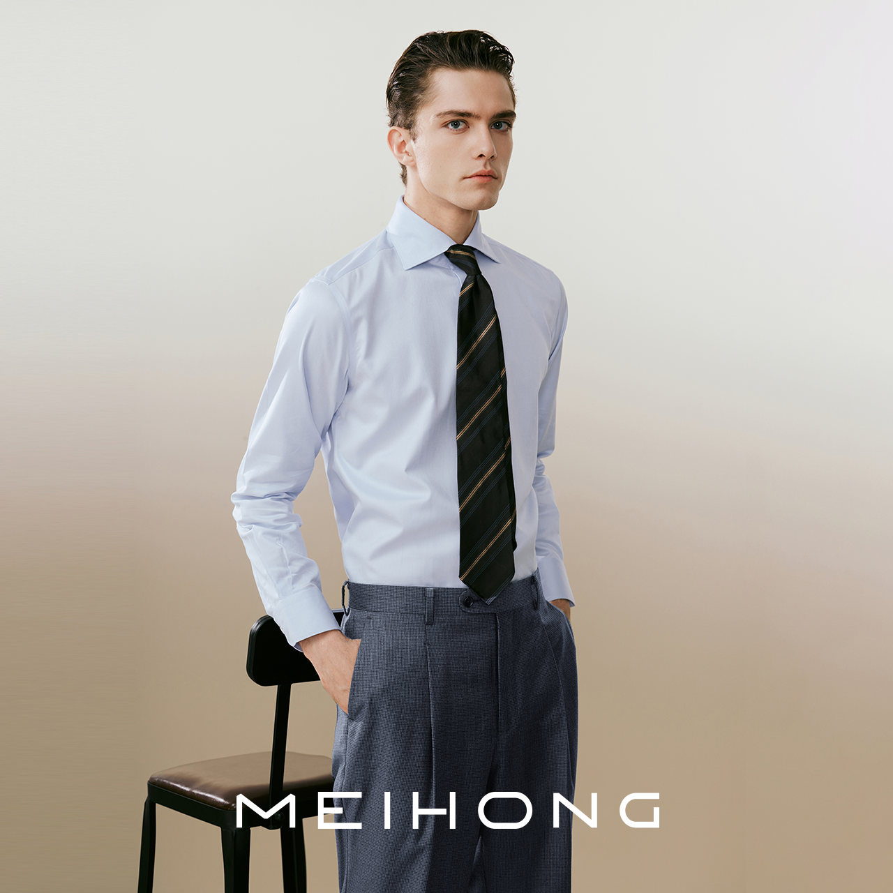 美红温莎领长袖正装DP免烫衬衫