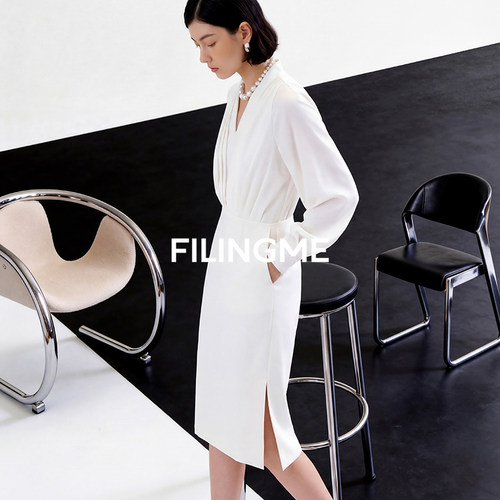 菲埃琳FILINGME26秋装新款进口二醋酸显瘦宝藏高级感慵懒压褶长裙