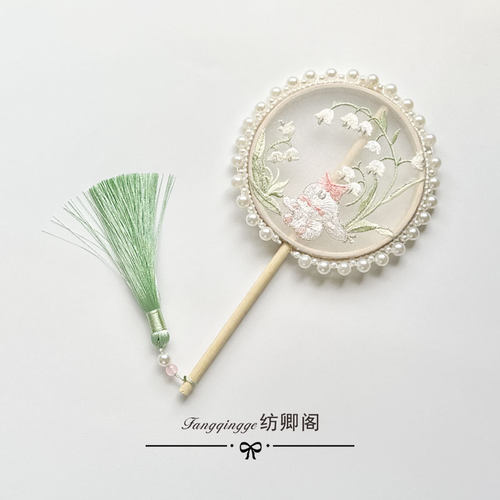 儿童古风铃兰团扇小女孩掌中扇中国风刺绣小扇子女童舞蹈走秀汉服