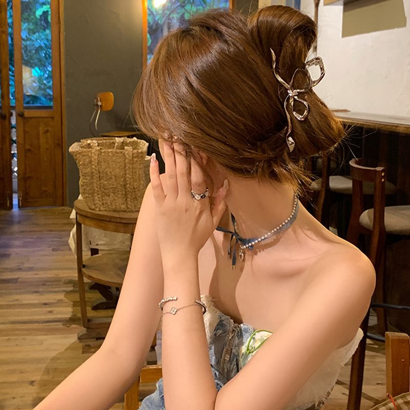 冷淡风蝴蝶结抓夹女2025新款