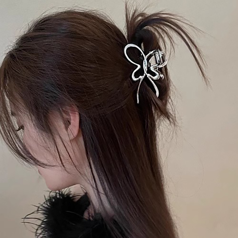 简约金属蝴蝶结抓夹女高级感