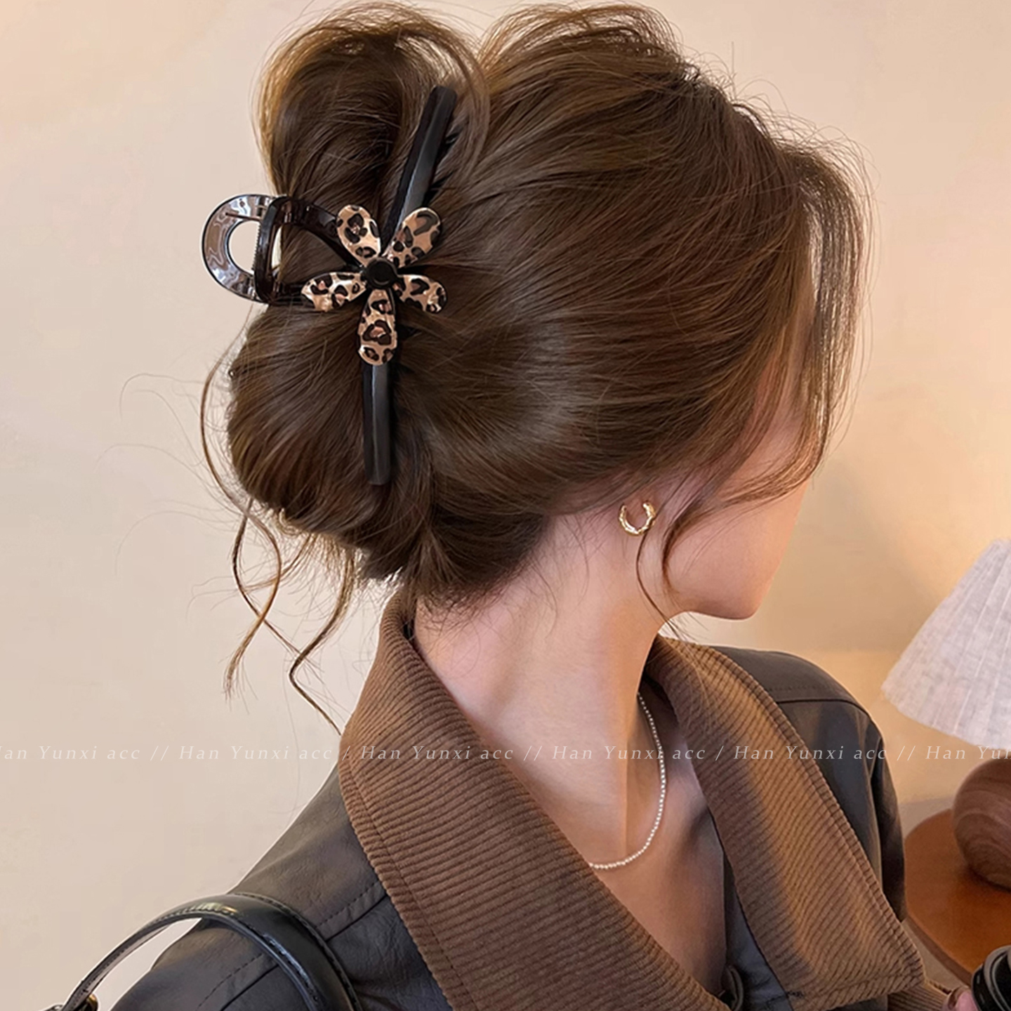 复古气质豹纹花朵抓夹女2025新款