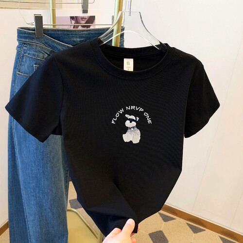 2026年新款可爱小狗印花短袖t恤女正肩显瘦胖mm大码遮肉短袖上衣