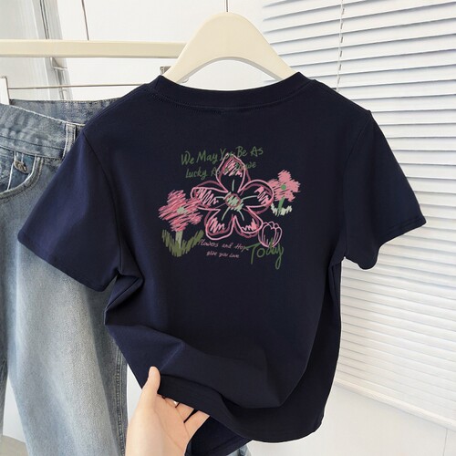 夏季2025新款花朵印花正肩短袖T恤小个子百搭显瘦时尚短款上衣潮