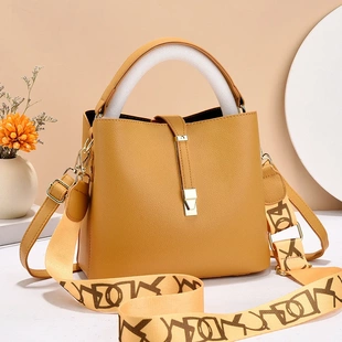 Fashionable New Women'S Handbag Classic Retro Shoulder Bag L