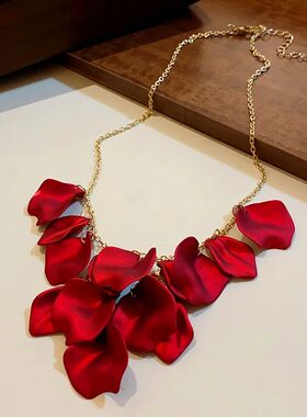 Exaggerated Colorful Petal Necklace For Women Irregular Frin