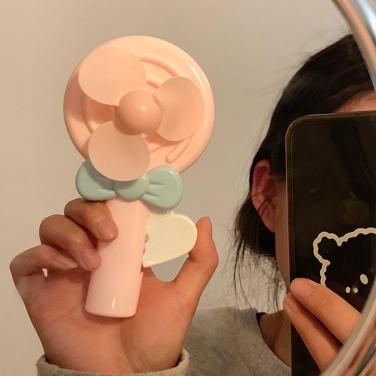 手持手摇风扇卡通手动手压小风扇儿童玩具卡通手按按动可携式可爱