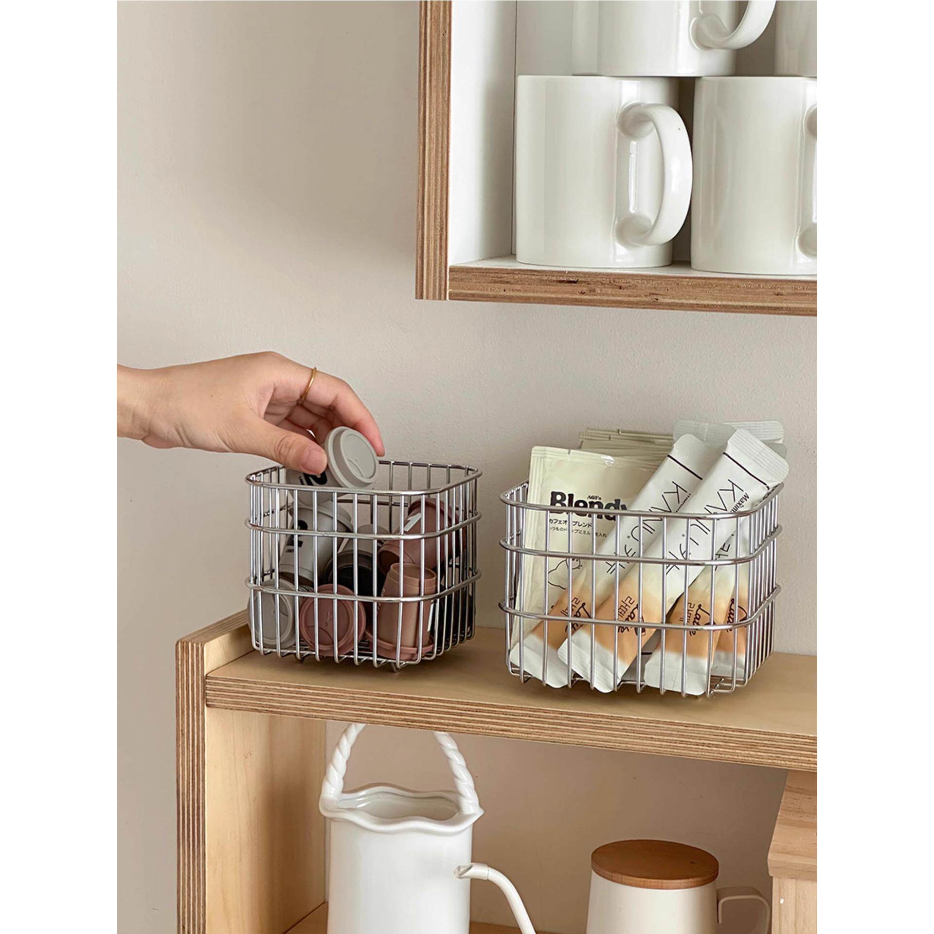 304不锈钢收纳筐桌面浴室化妆护肤品杂物收纳篮整理置物架沥水篮