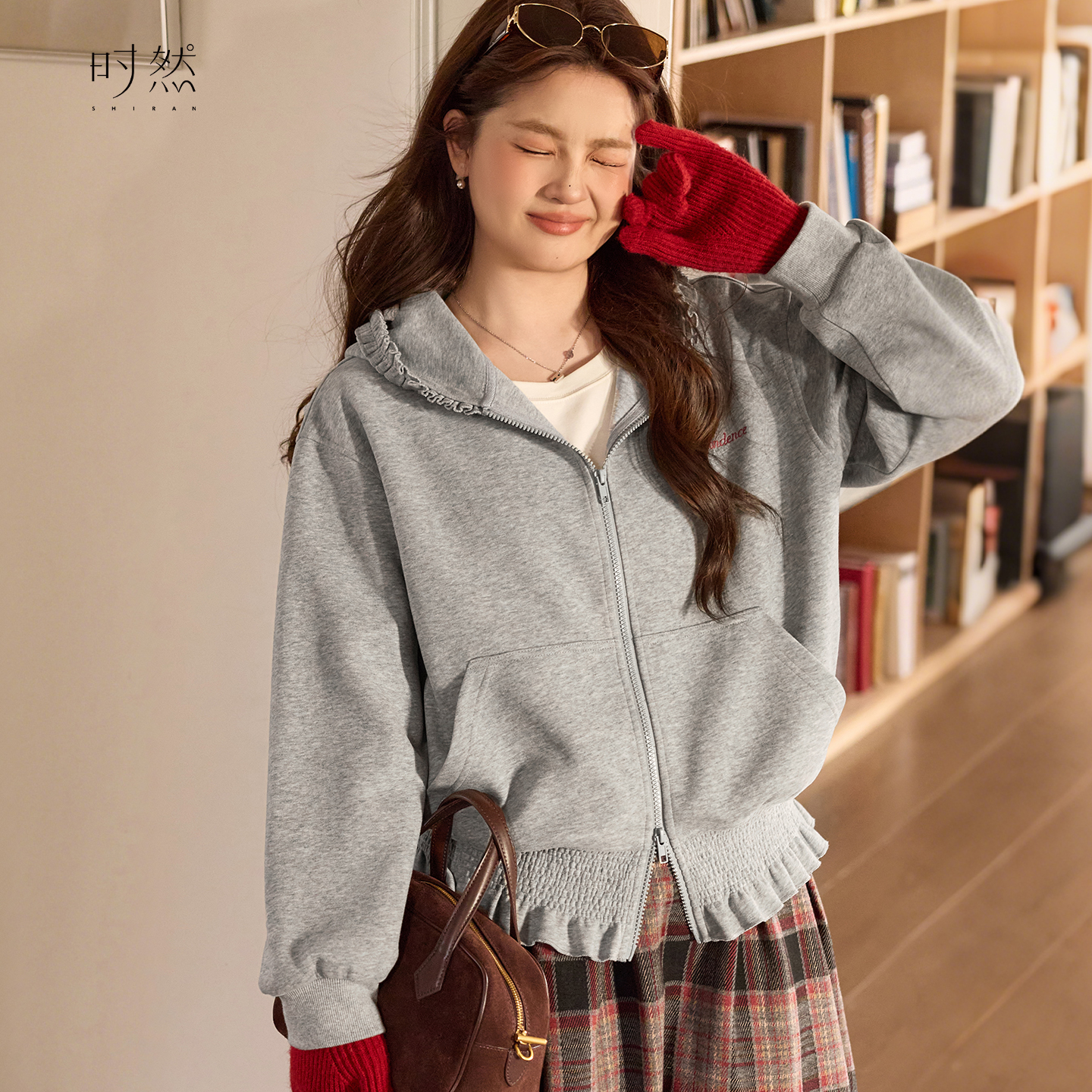 时然巨好看的厚外套大码