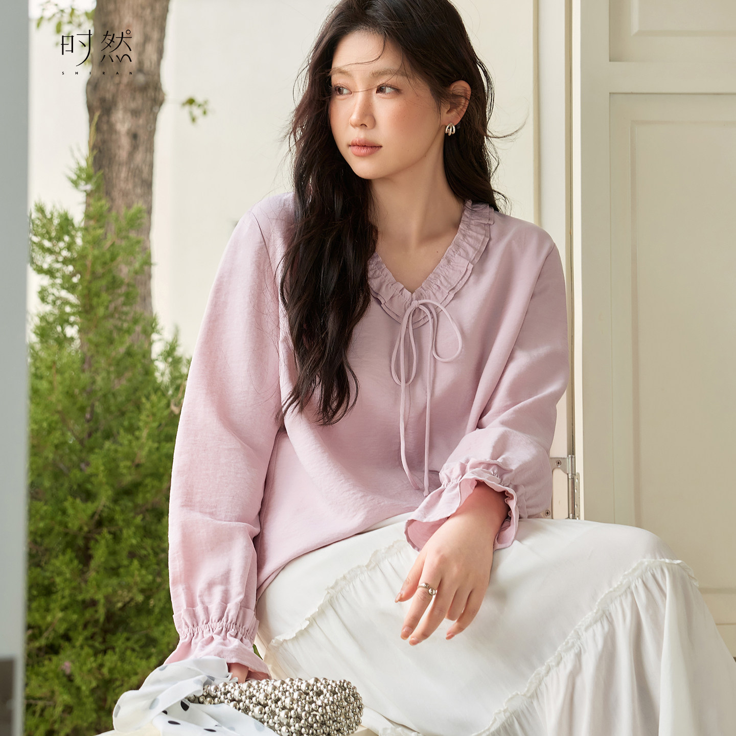 时然大码衬衫胖mm衬衣高级感轻奢减龄洋气新品V领显瘦上衣莱赛尔,女装/女士精品,大码内搭,淘宝优惠券,粉丝福利购,淘宝优惠卷