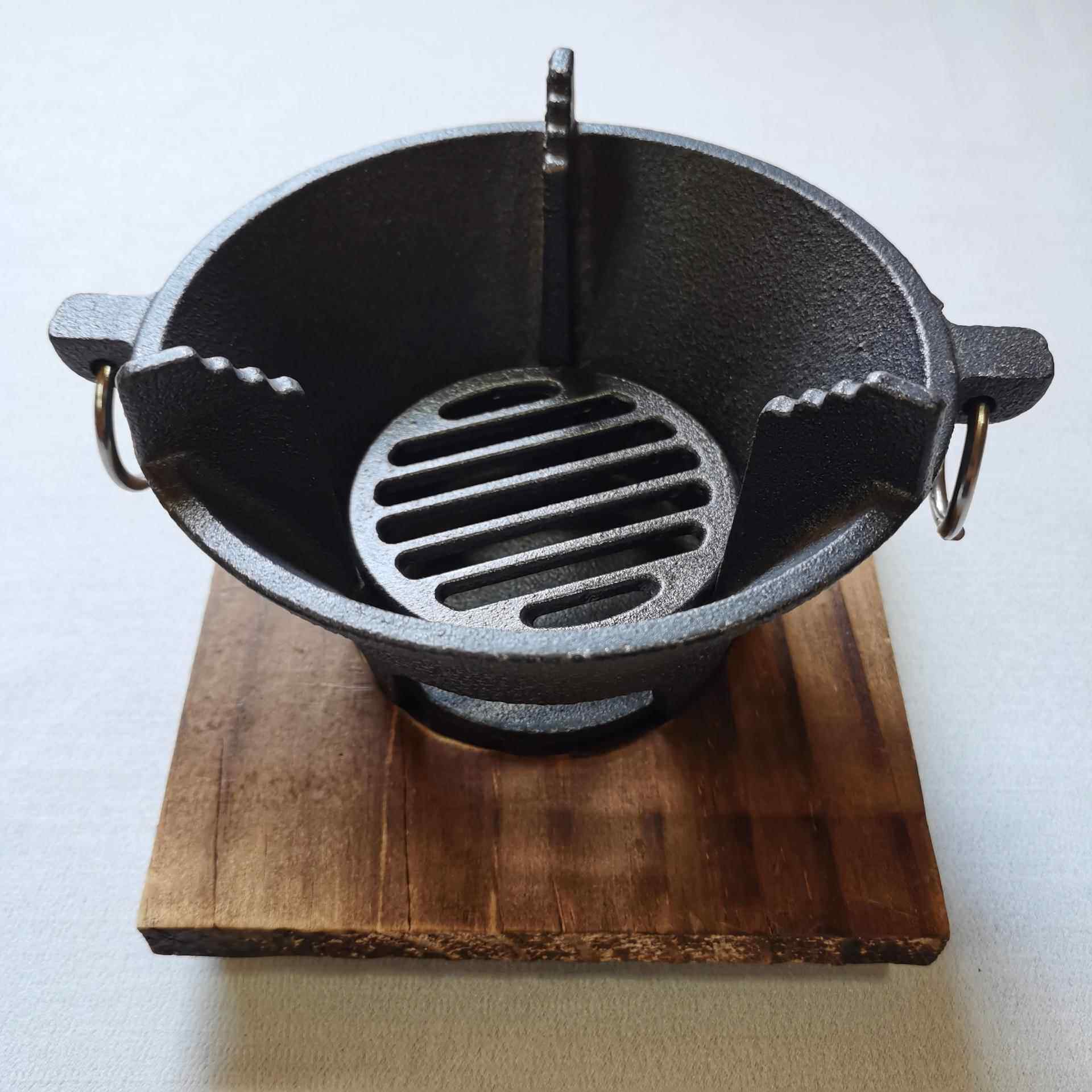 铸铁炭炉生铁碳烤炉铸铁炭烧烤炉 加厚铁炉子 炭火炉烧炭烤火炉