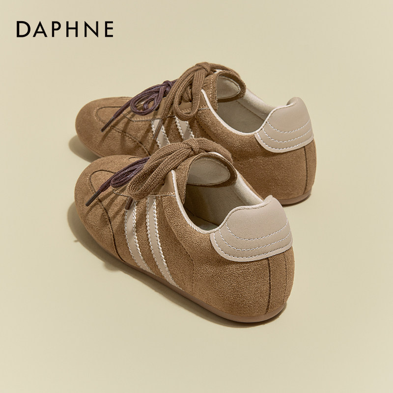 达芙妮平底棕色德训鞋女2025秋季新款百搭复古小众软底运动休闲鞋,女鞋,德训鞋,淘宝优惠券,粉丝福利购,淘宝优惠卷